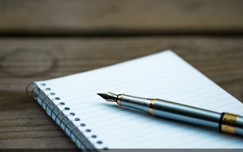 AI论文助手：从选题到降重，全程助力学术研究