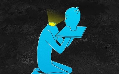 为了短暂的美丽_作文650字_高二叙事散文